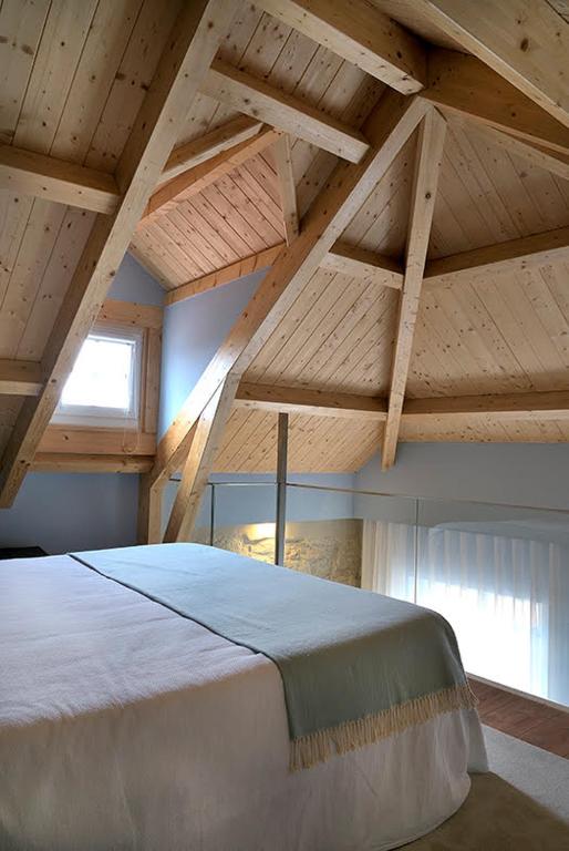 Mayor's Apartments room 5